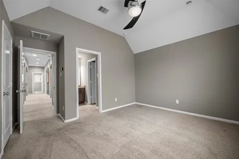 42 Shallowford Place Tomball TX 77375