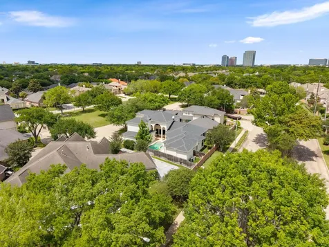 70 Blooming Grove Lane Houston TX 77077