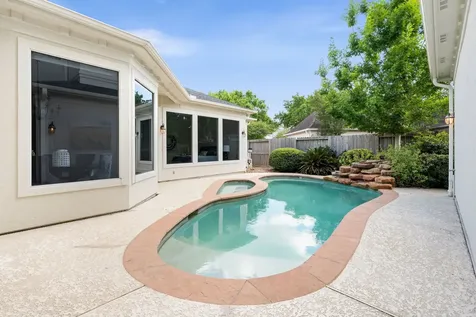 70 Blooming Grove Lane Houston TX 77077