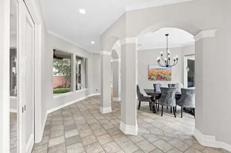70 Blooming Grove Lane Houston TX 77077