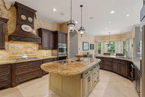 19 Miramar Heights Circle Sugar Land TX 77479