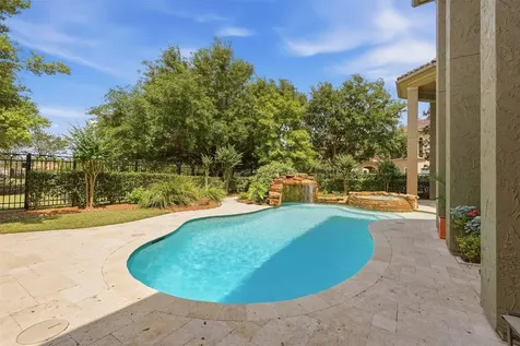 19 Miramar Heights Circle Sugar Land TX 77479