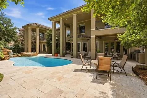19 Miramar Heights Circle Sugar Land TX 77479