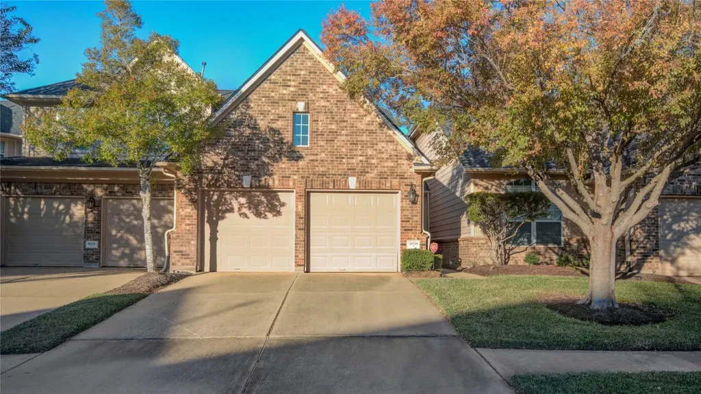 8935 Summer Ash Lane Sugar Land TX 77479