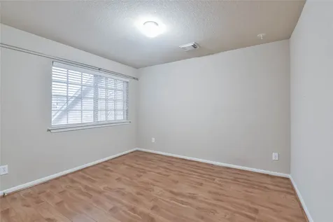 1135 Glenwood Canyon Lane Houston TX 77077