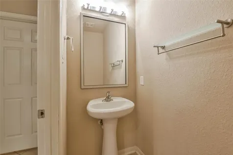 1135 Glenwood Canyon Lane Houston TX 77077