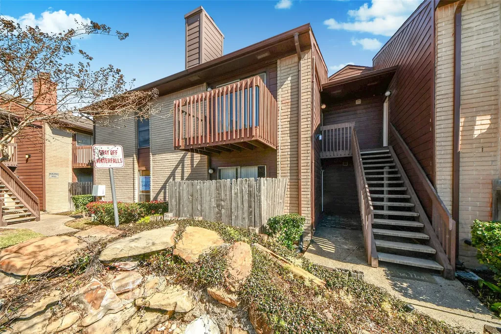 12905 Woodforest Boulevard 712 Houston TX 77015