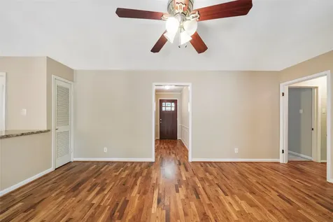 4406 Rosebay Drive Houston TX 77018