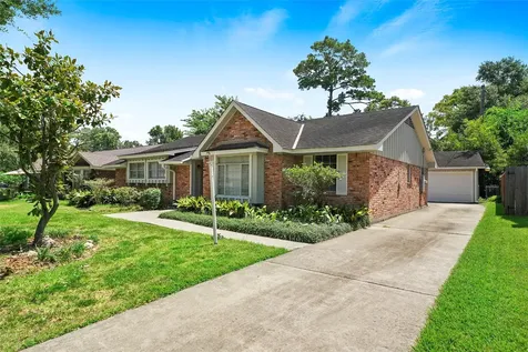 4406 Rosebay Drive Houston TX 77018