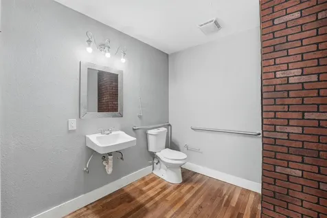 403 S Velasco Street Angleton TX 77515