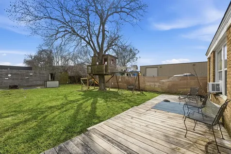 403 S Velasco Street Angleton TX 77515