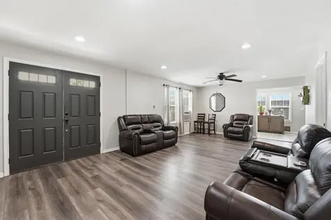 403 S Velasco Street Angleton TX 77515