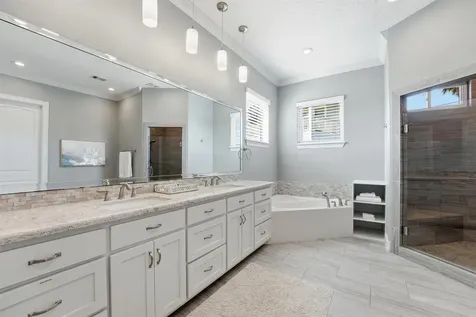 4106 Silver Reef Galveston TX 77554