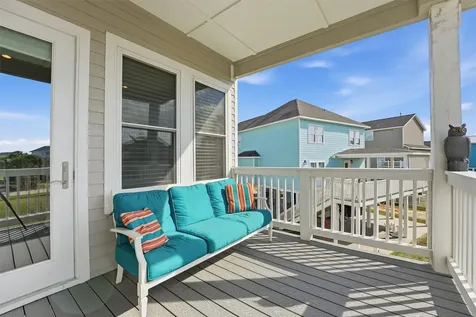 4106 Silver Reef Galveston TX 77554