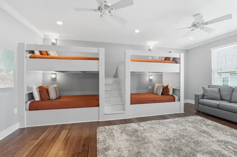4106 Silver Reef Galveston TX 77554