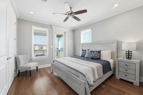 4106 Silver Reef Galveston TX 77554