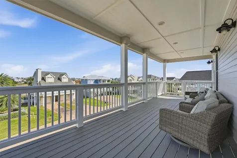 4106 Silver Reef Galveston TX 77554