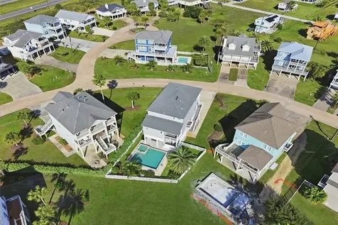 4106 Silver Reef Galveston TX 77554