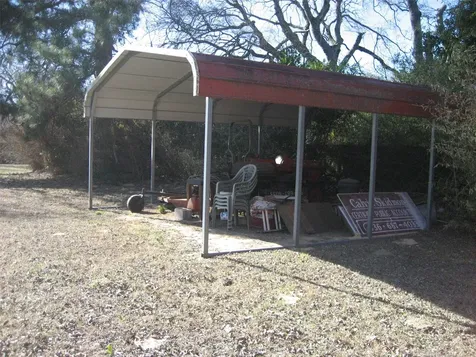 211 S Olive Street Grapeland TX 75844