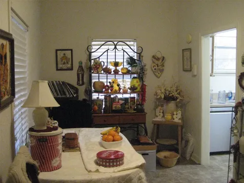211 S Olive Street Grapeland TX 75844
