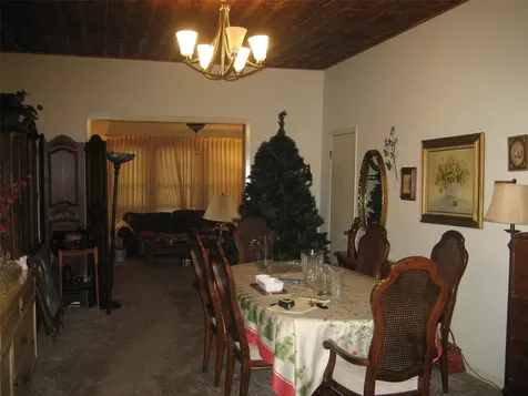 211 S Olive Street Grapeland TX 75844