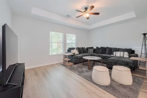 14 Sprite Woods Place The Woodlands TX 77382