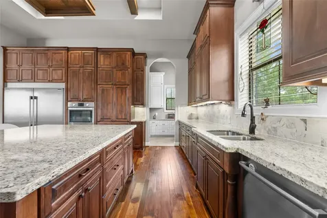2080 Wilderness Trail Friendswood TX 77546