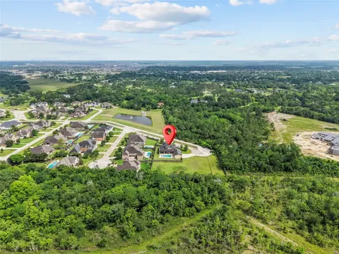 2080 Wilderness Trail Friendswood TX 77546