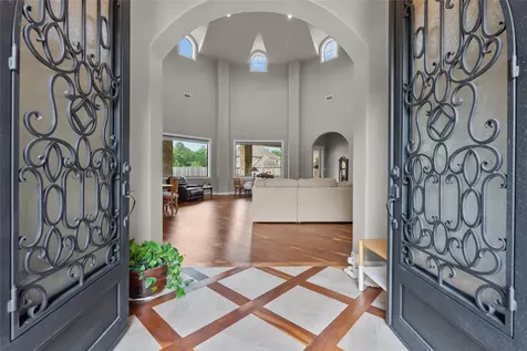 2080 Wilderness Trail Friendswood TX 77546