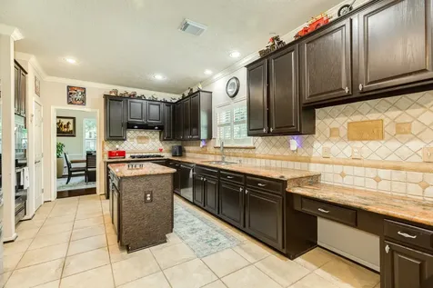 412 Melodywood Drive Friendswood TX 77546