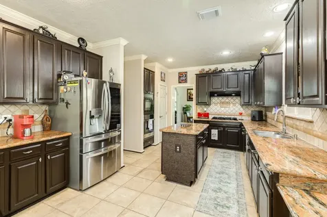 412 Melodywood Drive Friendswood TX 77546