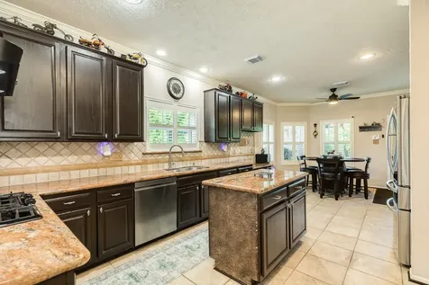 412 Melodywood Drive Friendswood TX 77546