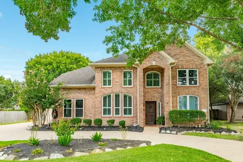 412 Melodywood Drive Friendswood TX 77546