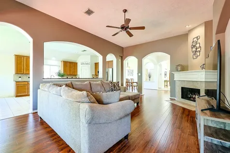 10306 Rudolph Court Missouri City TX 77459