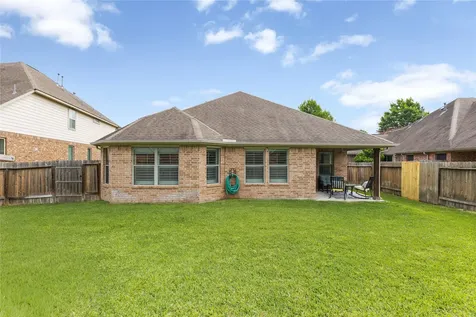 26014 Kingshill Drive Kingwood TX 77339