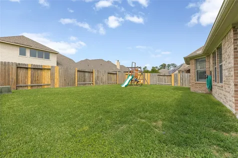 26014 Kingshill Drive Kingwood TX 77339