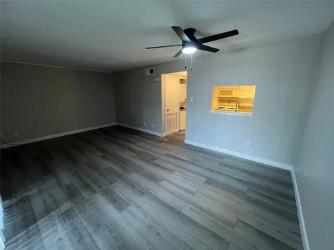 12633 Memorial Drive 24 Houston TX 77024