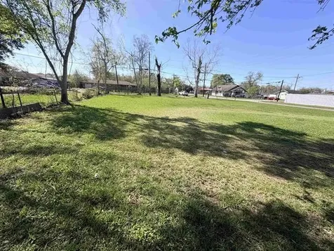 2485 Franklin Street Beaumont TX 77701
