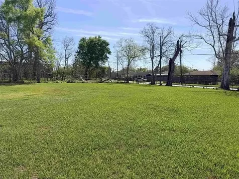 2485 Franklin Street Beaumont TX 77701