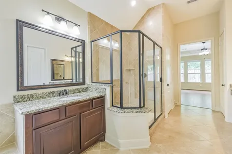 6 Little Falls Place Tomball TX 77375