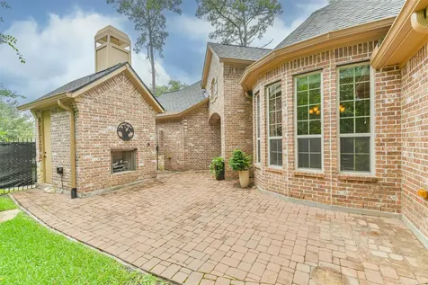 6 Little Falls Place Tomball TX 77375