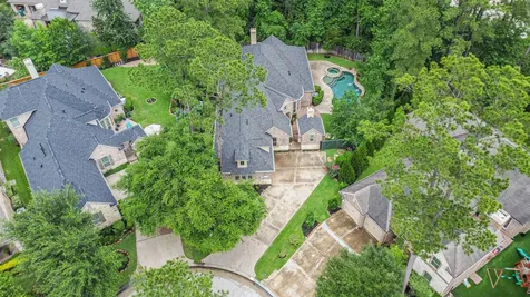 6 Little Falls Place Tomball TX 77375