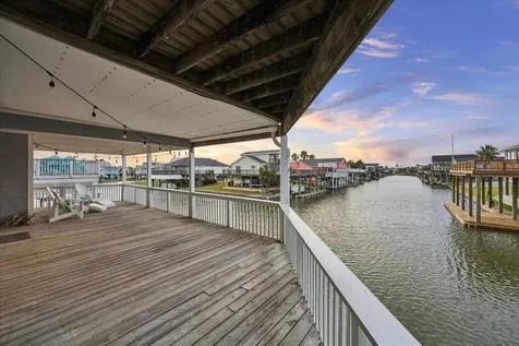 4105 Nueces Drive Galveston TX 77554
