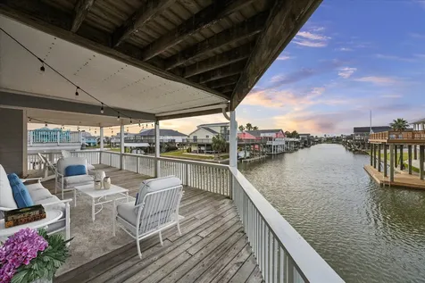 4105 Nueces Drive Galveston TX 77554