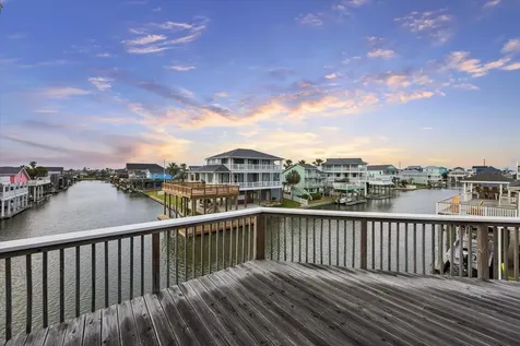 4105 Nueces Drive Galveston TX 77554