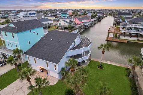 4105 Nueces Drive Galveston TX 77554