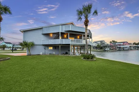 4105 Nueces Drive Galveston TX 77554