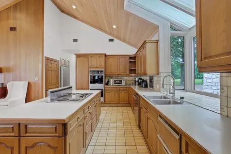 425 Old Fm 224 Coldspring TX 77331