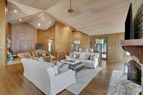 425 Old Fm 224 Coldspring TX 77331