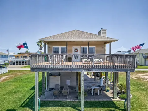 3930 Navarro Drive Galveston TX 77554